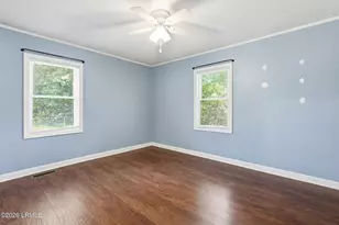 1502 Palmetto Dr, Beaufort, SC 29902 - Photo 17