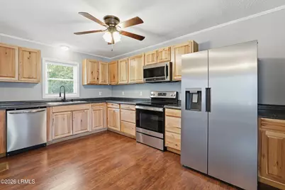 1502 Palmetto Drive, Beaufort, SC 29902 - Photo 11