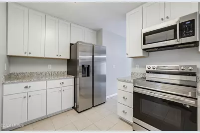 2907 Waters Edge Court E, Beaufort, SC 29902 - Photo 9