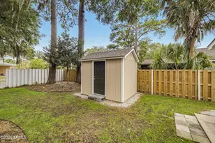 2907 Waters Edge Ct E, Beaufort, SC 29902 - Photo 29