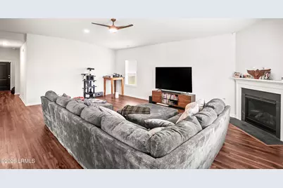 9 Chinquapin Street, Beaufort, SC 29906 - Photo 3