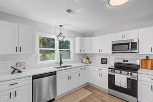 1803 5th St, Beaufort, SC 29902 - Photo 31