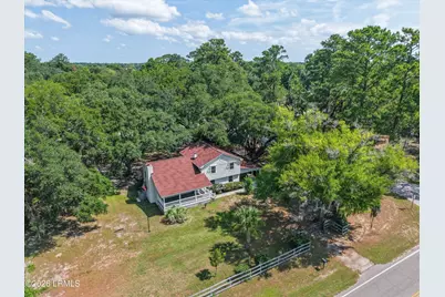 654 Broad River Boulevard, Beaufort, SC 29906 - Photo 3