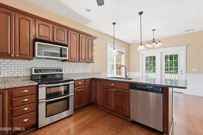 22 W National Boulevard, Beaufort, SC 29907 - Photo 11