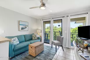 40 Folly Field Rd, Hilton Head Island, SC 29928 - Photo 3