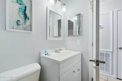 40 Folly Field Road #C302, Hilton Head Island, SC 29928 - Photo 19