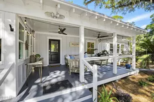16 Verdier Bluff Rd, Beaufort, SC 29902 - Photo 3