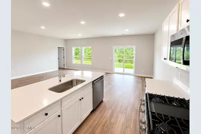 933 Sweetbay Drive, Hardeeville, SC 29927 - Photo 5