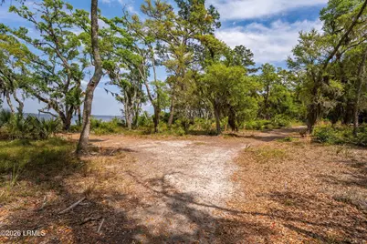 230 Old Plantation Drive W, Beaufort, SC 29907 - Photo 11