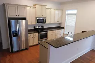 905 12th St, Port Royal, SC 29935 - Photo 5