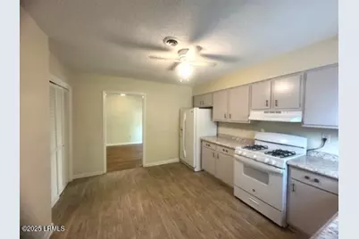 1006 Duke Street, Beaufort, SC 29902 - Photo 5