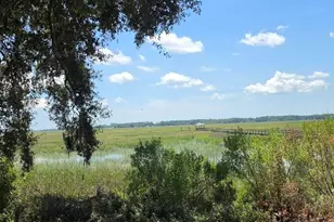 418 Broad River Dr, Beaufort, SC 29906 - Photo 7