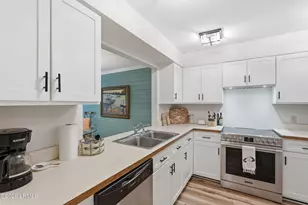 7 Marsh Harbor Dr, Beaufort, SC 29907 - Photo 13