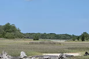 68 Airport Cir, Beaufort, SC 29907 - Photo 1