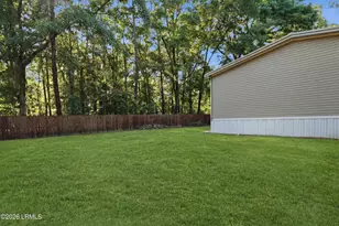 25 Billy Hill Rd, Beaufort, SC 29906 - Photo 37