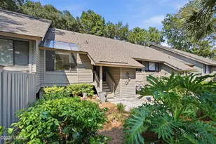 60 Carnoustie Rd, Hilton Head Island, SC 29928 - Photo 5
