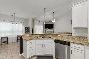 90 Heartstone Cir, Bluffton, SC 29910 - Photo 5
