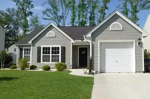 17 Harbison Pl, Port Royal, SC 29906 - Photo 1
