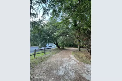 20 Churchdale Drive, Beaufort, SC 29906 - Photo 5