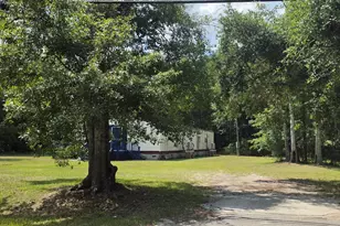 316 Shanklin Rd, Beaufort, SC 29906 - Photo 3