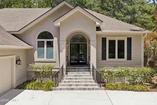 11 Forest Dr, Hilton Head, SC 29928 - Photo 7