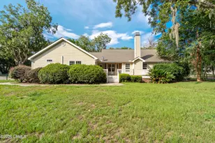 39 Seabrook Point Dr, Seabrook, SC 29940 - Photo 5