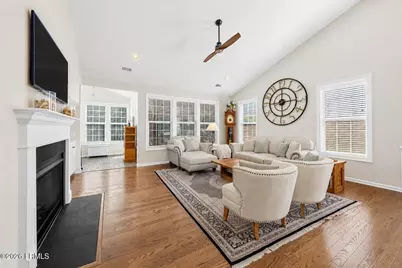 334 Green Leaf Way, Bluffton, SC 29910 - Photo 15