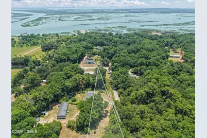 161 Carolina Causeway, Saint Helena Island, SC 29920 - Photo 5