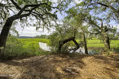 2200 Moss Street, Beaufort, SC 29902 - Photo 3