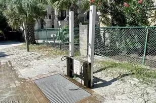 663 William Hilton Pkwy, Hilton Head Island, SC 29928 - Photo 59