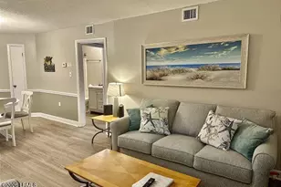 663 William Hilton Pkwy, Hilton Head Island, SC 29928 - Photo 7