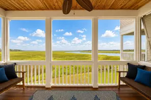 17 Quarterdeck Ln, Ladys Island, SC 29920 - Photo 3