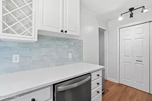 163 James St, Beaufort, SC 29902 - Photo 17