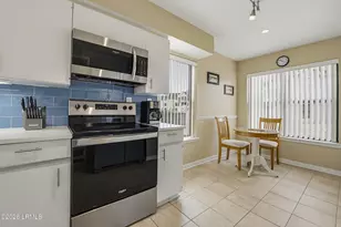 622 Newhaven Ct, Ladys Island, SC 29920 - Photo 15
