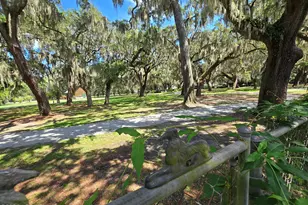 1403 Newcastle St, Beaufort, SC 29902 - Photo 25