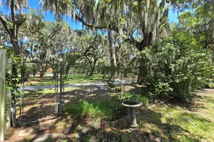 1403 Newcastle St, Beaufort, SC 29902 - Photo 23