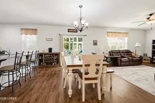 4887 Breeze Way, Beaufort, SC 29907 - Photo 25