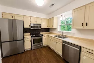 2505 Hermitage Rd, Beaufort, SC 29902 - Photo 11