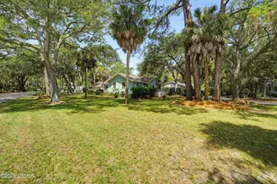 502 Remora Dr, Ladys Island, SC 29920 - Photo 5