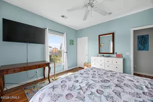 4 Teal Ct, Harbor Island, SC 29920 - Photo 11