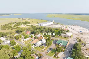 919 8th St, Port Royal, SC 29935 - Photo 27