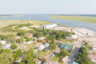 919 8th St, Port Royal, SC 29935 - Photo 31