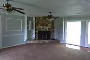 3222 Charleston Hwy, Varnville, SC 29944 - Photo 3