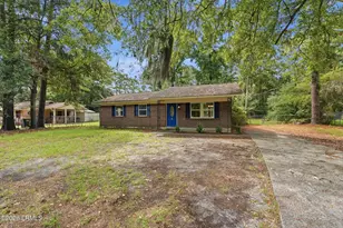195 Bay Pines Rd, Beaufort, SC 29906 - Photo 3