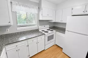 663 William Hilton Pkwy, Hilton Head Island, SC 29928 - Photo 27