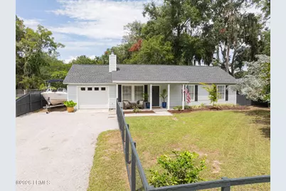 1611 Madrid Avenue, Port Royal, SC 29935 - Photo 7