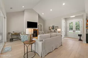 24 Alumni Rd, Beaufort, SC 29907 - Photo 11