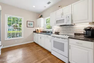 504 BB Sams Dr, Saint Helena Island, SC 29920 - Photo 15