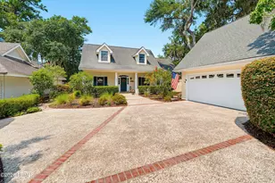 504 BB Sams Dr, Saint Helena Island, SC 29920 - Photo 1