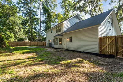 19 Chesterfield Drive, Beaufort, SC 29906 - Photo 5